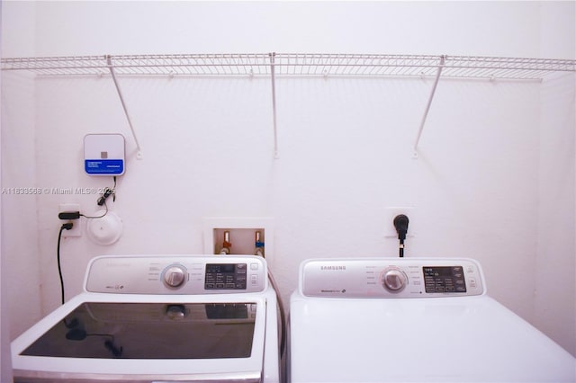 9123 SW 152nd Path, Miami, FL 33196 - washroom featuring washing machine and dryer