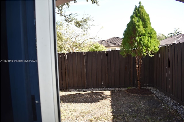 9123 SW 152nd Path, Miami, FL 33196 - view of yard