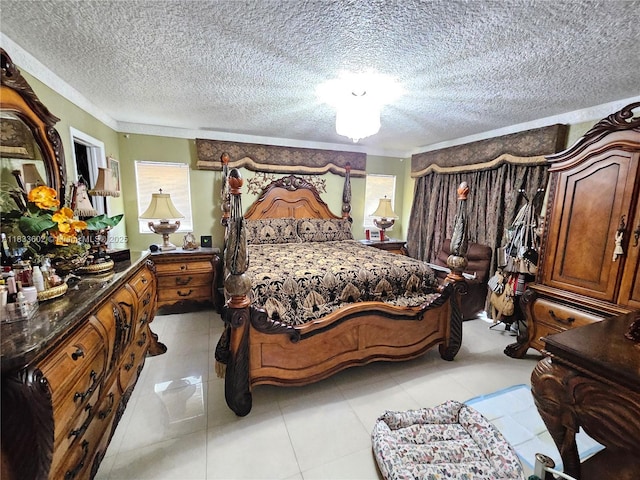15126 NW 90th Ct, Miami Lakes, FL 33018 - bedroom featuring a textured ceiling