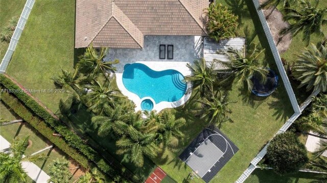 14095 NW 22nd Ct, Pembroke Pines, FL 33028 - view of subject property with a pool area