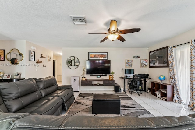 8107 NW 73rd Ter, Tamarac, FL 33321 - living area with tile patterned floors, ceiling fan, and an office area