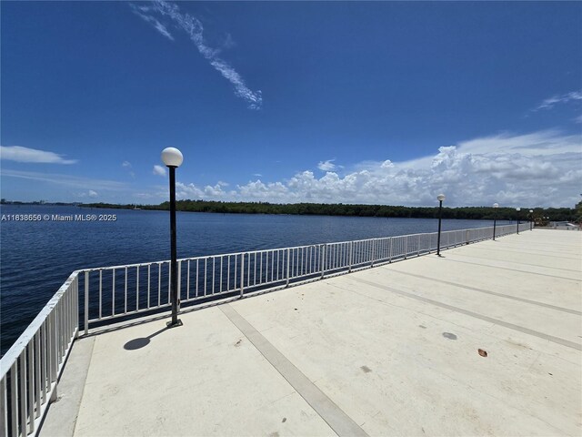 500 Bayview Dr Unit 732, Sunny Isles Beach, FL 33160 - water view