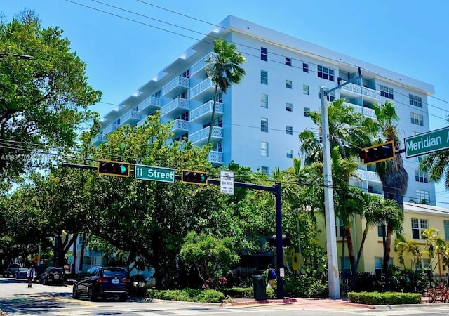 1020 Meridian Ave Unit 201, Miami Beach, FL 33139 - photo 40