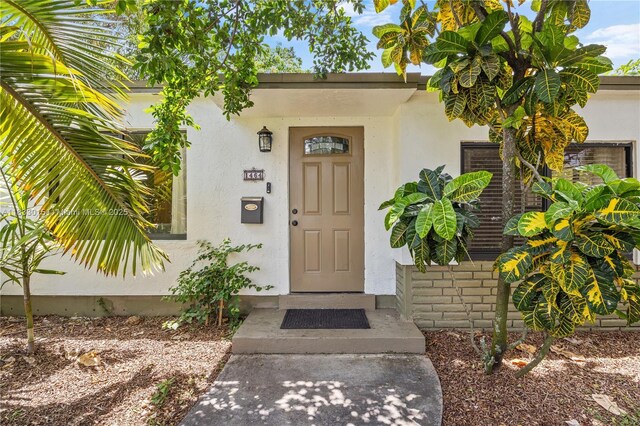1464 NE 133rd Rd, North Miami, FL 33161 - photo 4