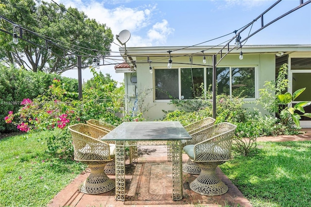 220 NW 35th Ct, Oakland Park, FL 33309 - view of patio with outdoor dining area