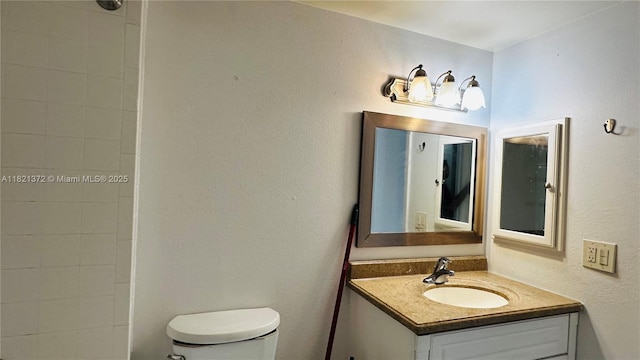 7900 Camino Crk Unit 401, Miami, FL 33143 - full bathroom with vanity and a shower