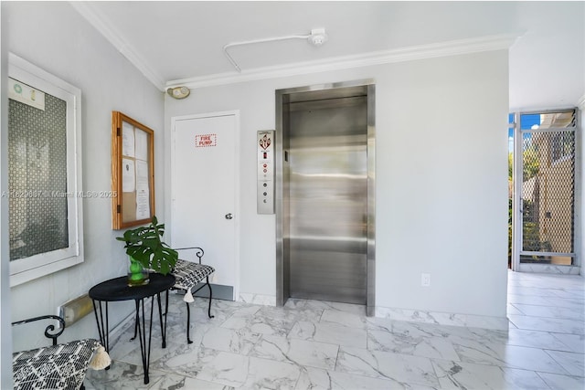 2400 NE 9th St Unit 201, Fort Lauderdale, FL 33304 - view of exterior entry featuring elevator and stucco siding