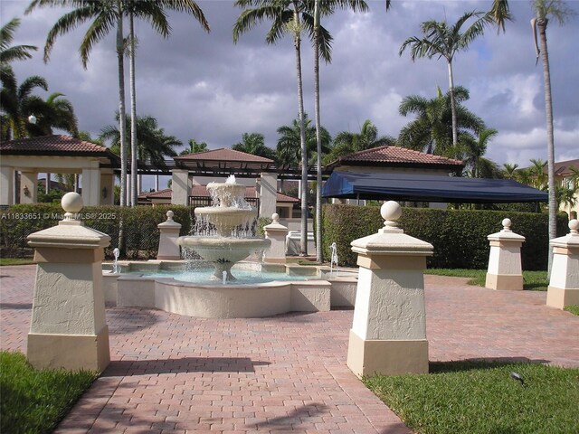 12846 SW 135th St, Miami, FL 33186 - view of property's community featuring a gazebo