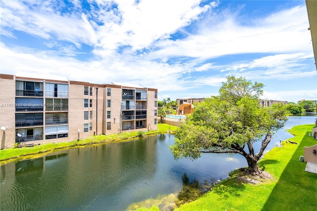8895 Fontainebleau Blvd Unit 301, Miami, FL 33172 - water view
