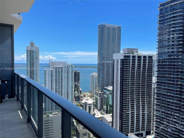 45 SW 9th St Unit 4405, Miami, FL 33130 - photo 5