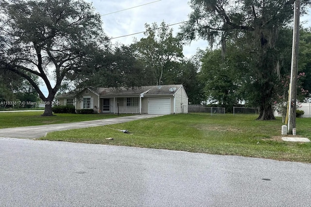25 Cedar Trce, Ocala, FL 34472 - single story home with concrete driveway and a garage