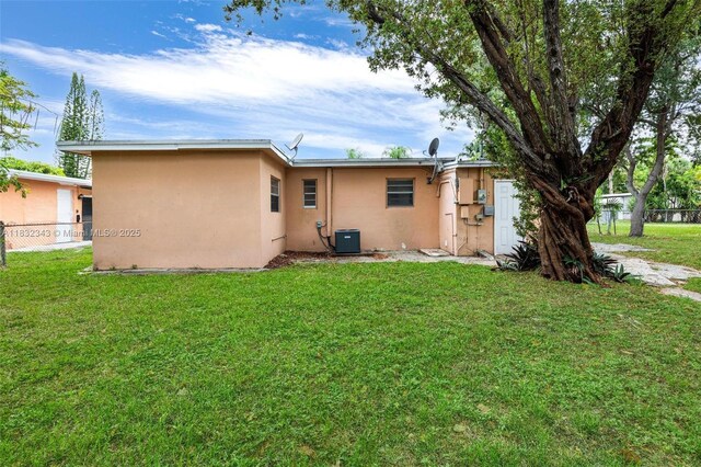 407 S 61st Ave, Hollywood, FL 33023 - photo 27