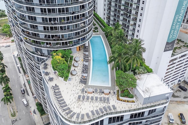 488 NE 18th St Unit 1503, Miami, FL 33132 - bird's eye view of a pool