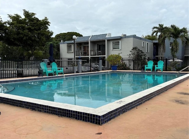 3181 SW 13th St Unit 307, Miami, FL 33145 - view of community pool