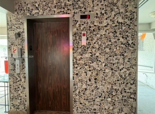 3181 SW 13th St Unit 307, Miami, FL 33145 - detailed view of elevator