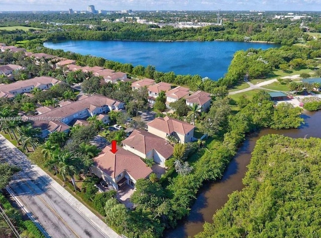 1125 Butternut Ln, Hollywood, FL 33019 - photo 2