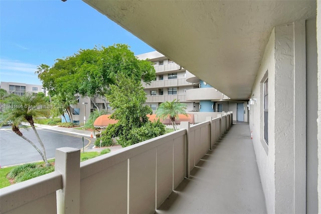 1001 Colony Point Cir Unit 220, Pembroke Pines, FL 33026 - view of balcony
