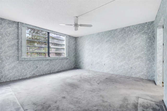 1001 Colony Point Cir Unit 220, Pembroke Pines, FL 33026 - spare room with ceiling fan and wallpapered walls