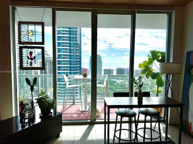 79 SW 12th St Unit 3904S, Miami, FL 33130 - photo 5