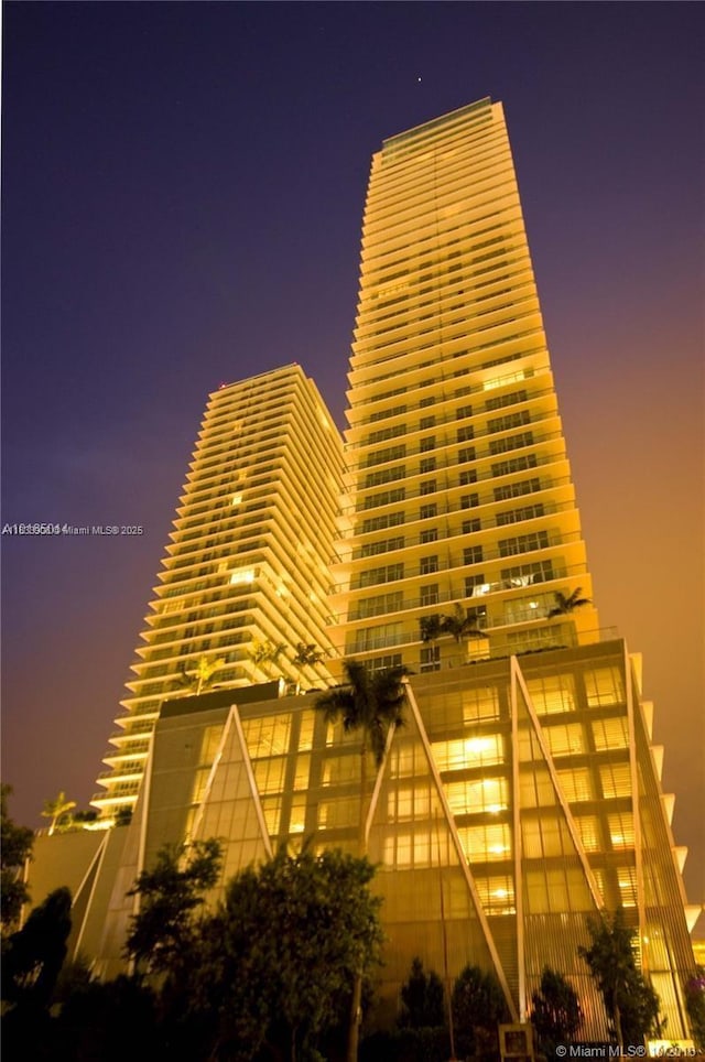 79 SW 12th St Unit 3904S, Miami, FL 33130 - photo 39