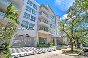 1850 Monroe Unit 303, Hollywood, FL 33020 - view of apartment building / complex