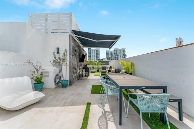 455 NE 39th St Unit 105, Miami, FL 33137 - view of patio / terrace with outdoor dining space