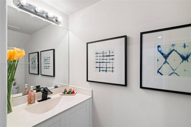 10468 W 33rd Ln, Hialeah, FL 33018 - bathroom featuring vanity