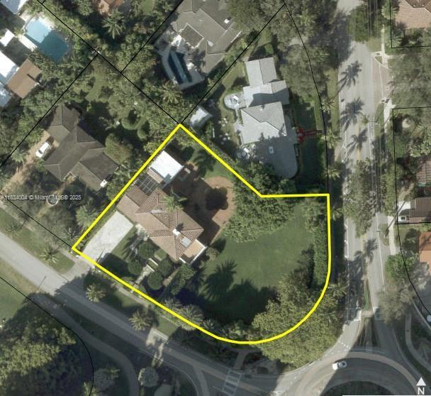 611 N Greenway Dr, Coral Gables, FL 33134 - photo 3