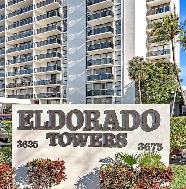 3675 N Country Club Dr Unit 1705, Aventura, FL 33180 - view of community sign