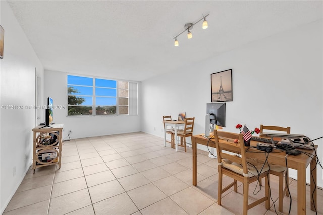 9460 Live Oak Pl Unit 407, Davie, FL 33324 - dining area featuring light tile patterned floors