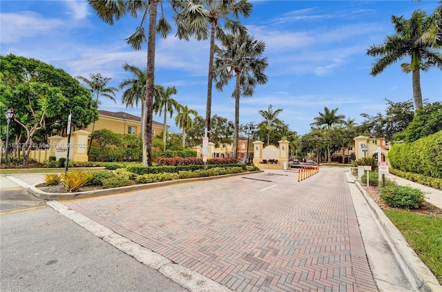 8993 SW 17th Ct, Miramar, FL 33025 - photo 4