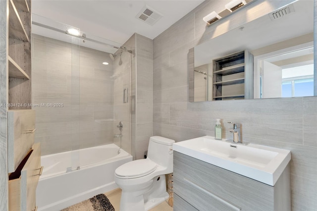325 S Biscayne Blvd Unit 2816, Miami, FL 33131 - full bath with tile walls, shower / washtub combination, vanity, and tasteful backsplash
