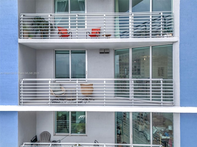 325 S Biscayne Blvd Unit 2816, Miami, FL 33131 - view of building exterior