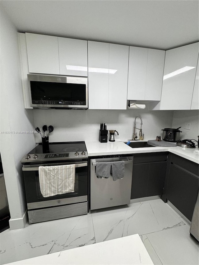 7135 NW 179th St Unit 211, Hialeah, FL 33015 - photo 12