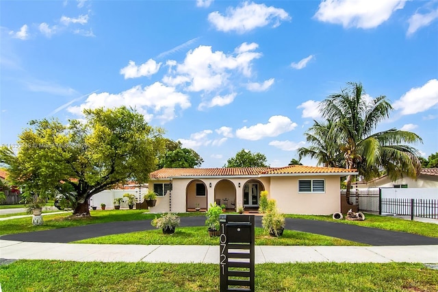 10721 SW 38th St, Miami, FL 33165 - photo 1