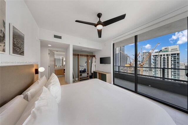 159 NE 6 Unit 2402, Miami, FL 33132 - photo 8