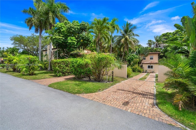2880 Fairgreen Dr, Miami Beach, FL 33140 - photo 5