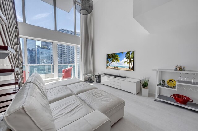 41 SE 5th St Unit 2004, Miami, FL 33131 - photo 26