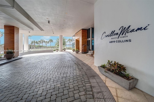 6899 Collins Ave Unit 2004, Miami Beach, FL 33141 - view of home's community
