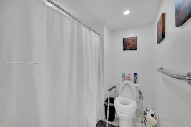 571 SW 142nd Ave Unit 410O, Pembroke Pines, FL 33027 - full bath featuring recessed lighting and a shower with shower curtain