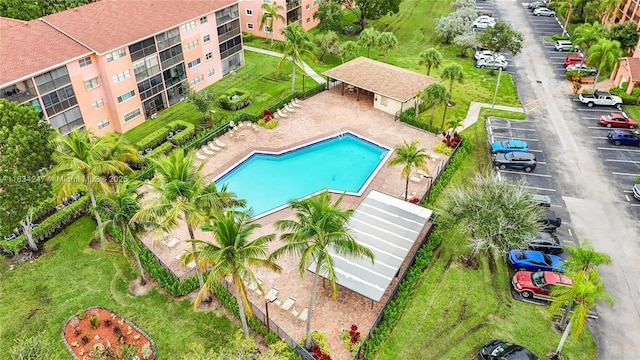 571 SW 142nd Ave Unit 410O, Pembroke Pines, FL 33027 - bird's eye view of a pool area