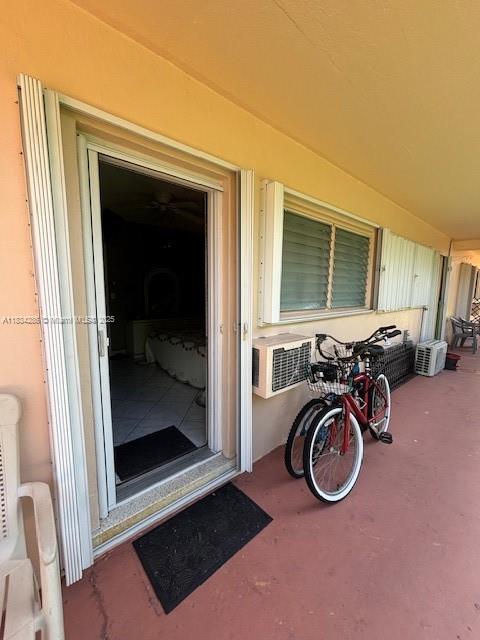 900 SW 11th Ave Unit 4C, Hallandale Beach, FL 33009 - view of exterior entry