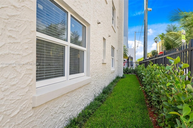 403 SW 12th Ave, Miami, FL 33130 - view of side of home with stucco siding