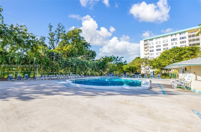 4330 Hillcrest Dr Unit 104, Hollywood, FL 33021 - community pool with a patio