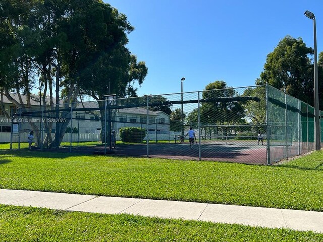 3606 Alder Dr Unit F2, West Palm Beach, FL 33417 - view of tennis court