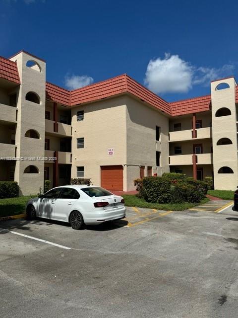 3001 E Sunrise Lakes Dr Unit 110, Sunrise, FL 33322 - photo 11
