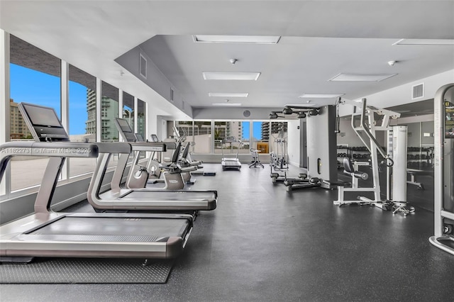 275 NE 18th St Unit 706, Miami, FL 33132 - view of exercise room