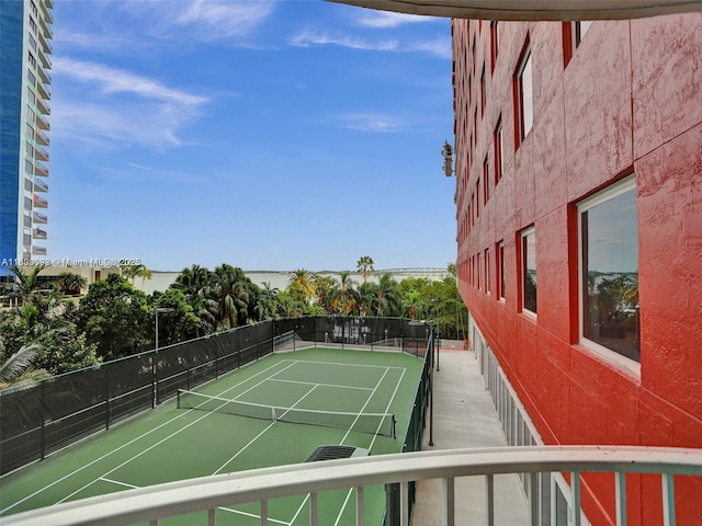 1627 Brickell Ave Unit 605, Miami, FL 33129 - view of tennis court