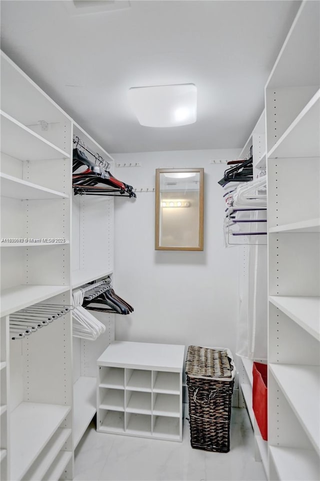 1627 Brickell Ave Unit 605, Miami, FL 33129 - view of spacious closet