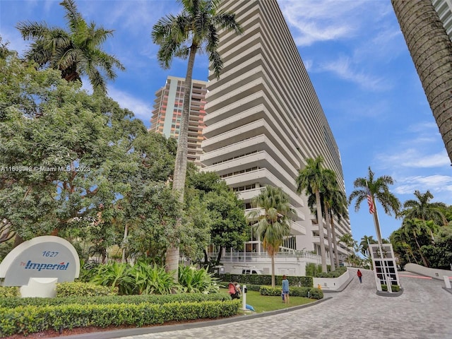 1627 Brickell Ave Unit 605, Miami, FL 33129 - view of property
